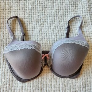 Victoria's Secret bra lined 34F